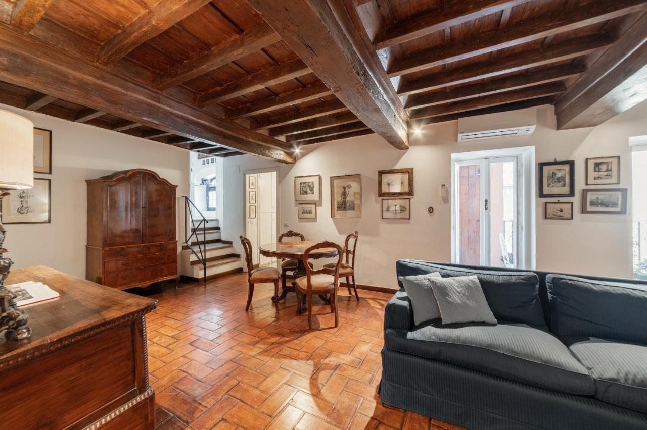Domus Quiritum Charming, Appartamento D'Epoca A Campo De' Fiori Rom Exteriör bild