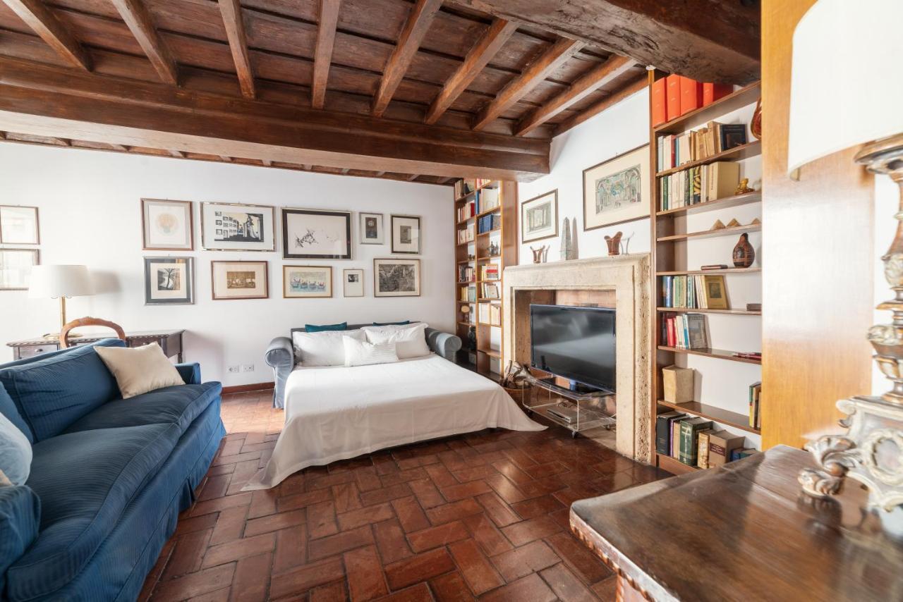 Domus Quiritum Charming, Appartamento D'Epoca A Campo De' Fiori Rom Exteriör bild