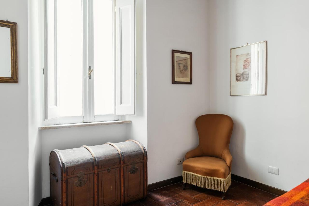 Domus Quiritum Charming, Appartamento D'Epoca A Campo De' Fiori Rom Exteriör bild