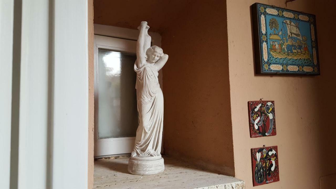Domus Quiritum Charming, Appartamento D'Epoca A Campo De' Fiori Rom Exteriör bild
